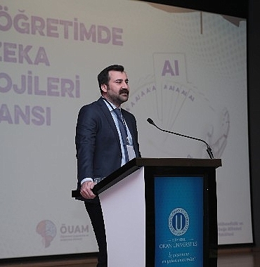 yapay-zekanin-yuksekogretimdeki-gelecegi-konusuldu.jpg