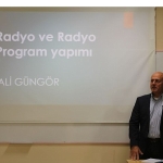 yapimci-gungor-egeli-ogrencilere-program-yapim-surecini-anlatti.jpg