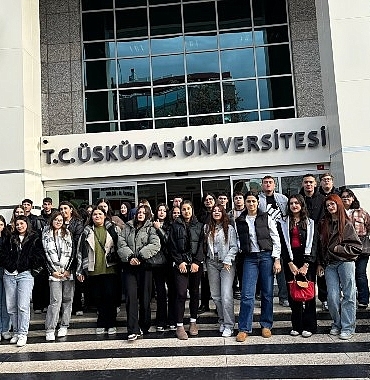 maltepe-belediyesinden-ogrencilere-universite-tanitim-gezileri.jpg