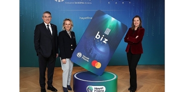 hayat-finans-biz-kart-ile-aile-bankaciliginda-yeni-bir-donemi-baslatiyor.jpg