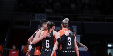 eczacibasi-dynavit-ankaradan-1-puanla-dondu.jpg