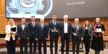 deuden-universite-sanayi-is-birliginde-onemli-basari-rektor-prof-dr-bayram-yilmaza-ustun-hizmet-onur-odulu.jpg